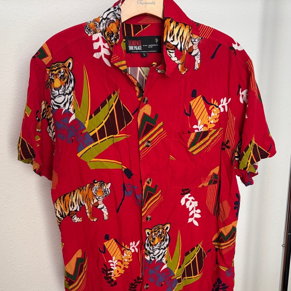 Scarface Vince Vibrant Red Jungle Print Men's Shirt